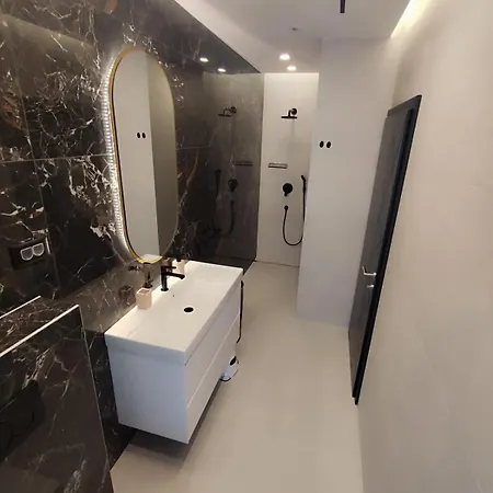Serenity Villa
